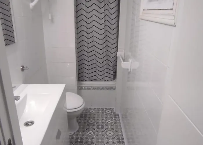 Apartamento En El Casco Viejo. Itsasargi *